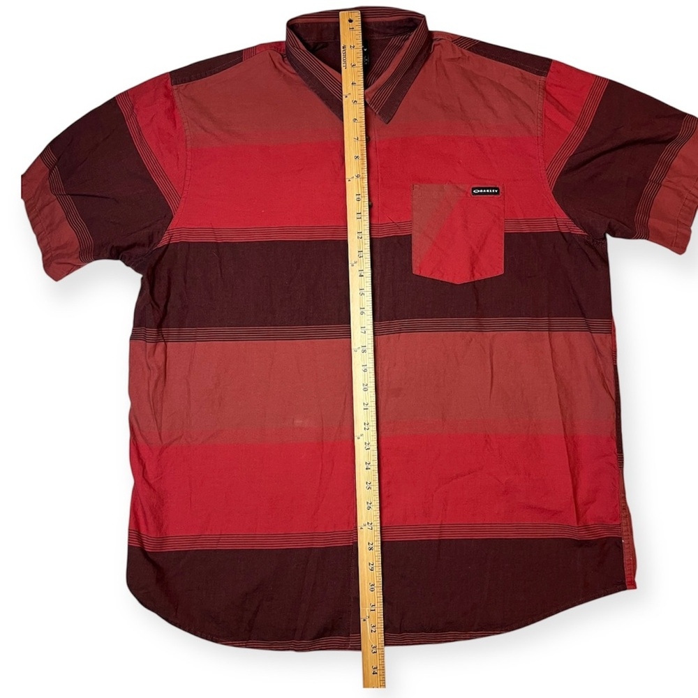 Oakley Red Color Block Short Sleeve Button Down S… - image 5